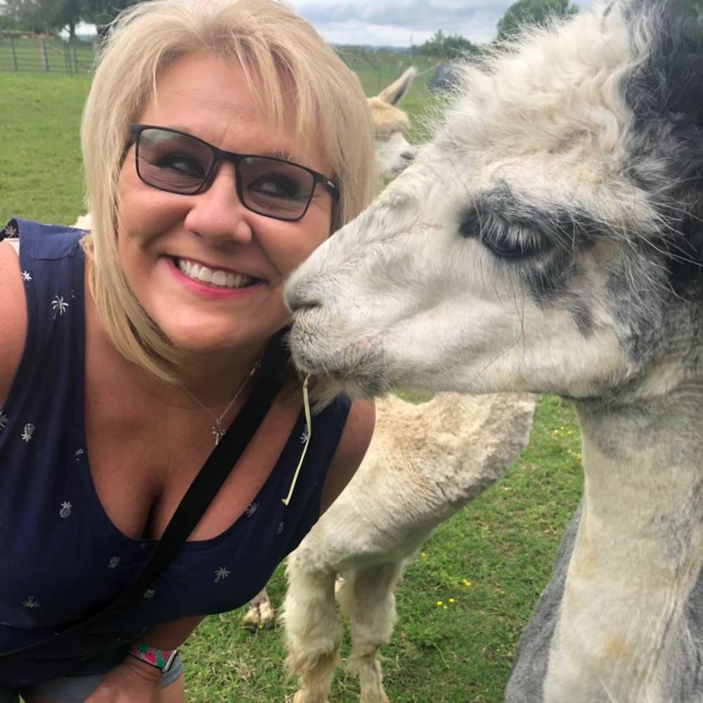 Meet your Posher, Kym